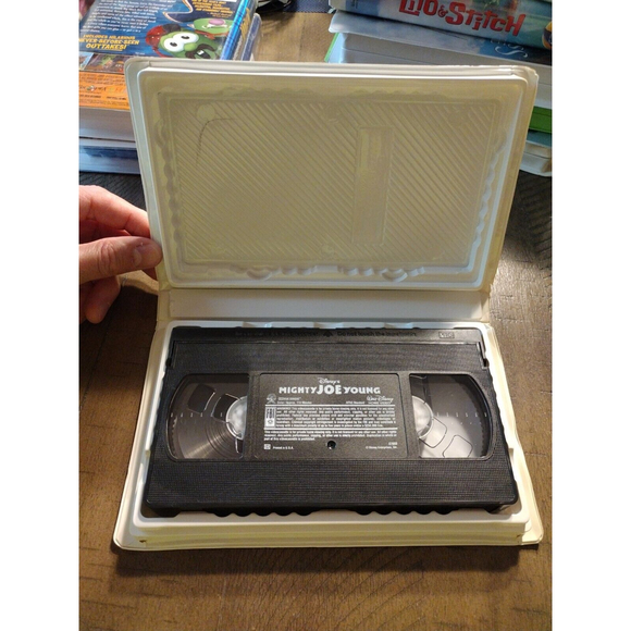 Mighty Joe Young (VHS, 1999) - Picture 7 of 7